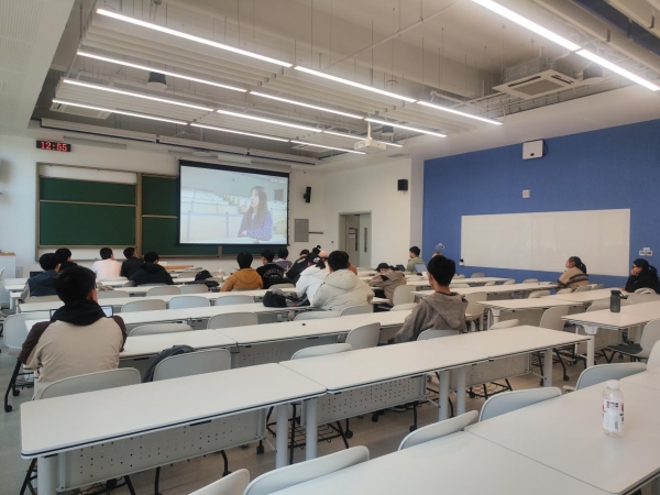 玉泉书院第三党支部开展铸牢中华民族共同体意识专题学习